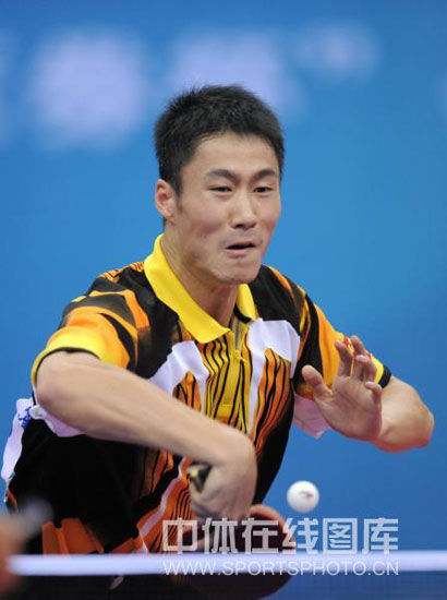 ͼ��-ȫ�˻�ƹ������1/4�������������ڱ����˾�