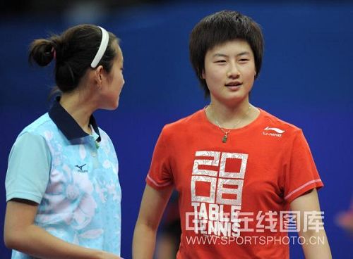 ͼ�ģ�ȫ��ƹ����Ů�Ű���� ����Ц������