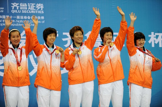 ͼ��-ȫ�˻�ƹ���򱱾�Ů�������ڰ佱��ʽ��ʤ��