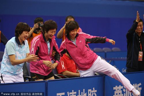 ͼ�ģ�ȫ�˻ᱱ��Ů�������� ����������ף