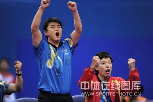 ͼ�ģ�ƹ�����Ž�ž�3-2�㶫 ���ӱ���ף