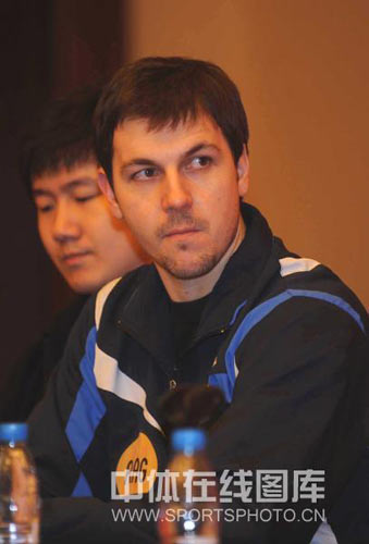 ͼ�ģ��������ġ���Ա����� �����ڿ�˭