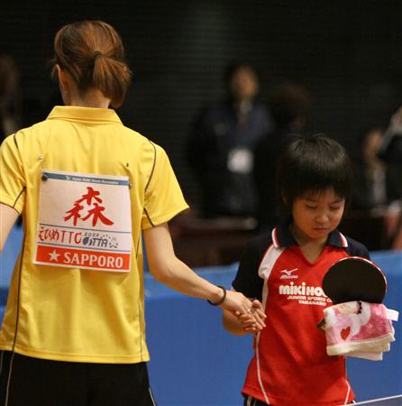 ͼ�ģ��ձ�9��ƹ������ͯ ���ָ߳��Լ�һͷ