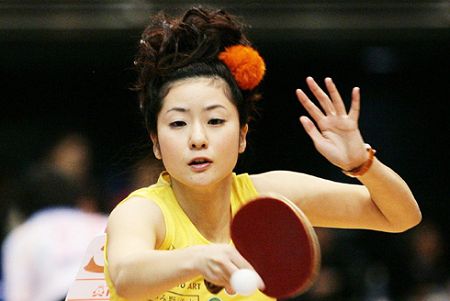 ͼ�ģ���ƹ̳��Ů����ʱ���� Ƥ��ѩ��