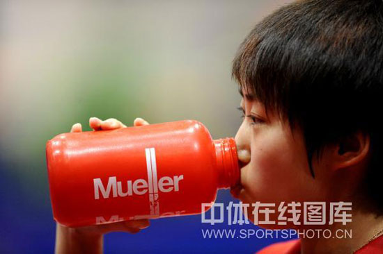 ͼ��-ѡ������Ծ3��2ʤ����ϼ�ݾ��׹�Ծ��ˮ