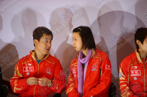 ͼ�ģ���������ϯ������̸���� ����ɫΧ��