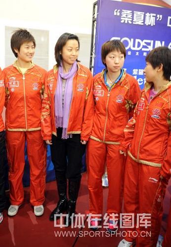 ͼ�ģ���������ϯ���ŷ����� ��Ա�໥����