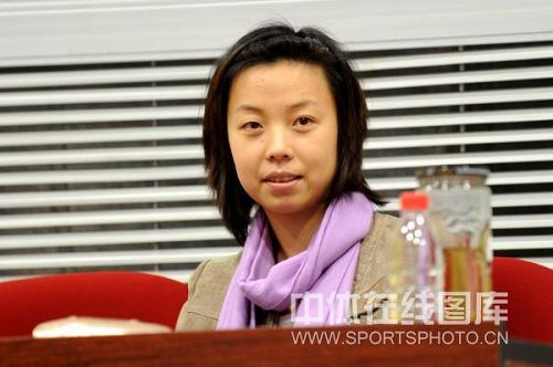 ͼ�ģ��������ʹ�Ů�ӽ��� ������Ц������