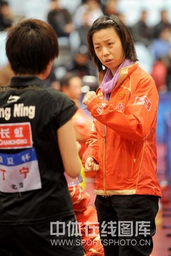 ͼ�ģ��������ʹ�Ů�ӽ��� �������������ľ�