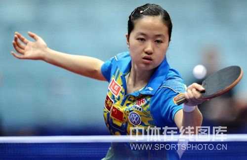 ͼ�ģ�ֱͨ��Ů�ӵ��������� ��������ǰ����