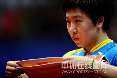 ͼ�ģ�����ϼ2-3����1�����װ� ����ϼĿ��ǰ��