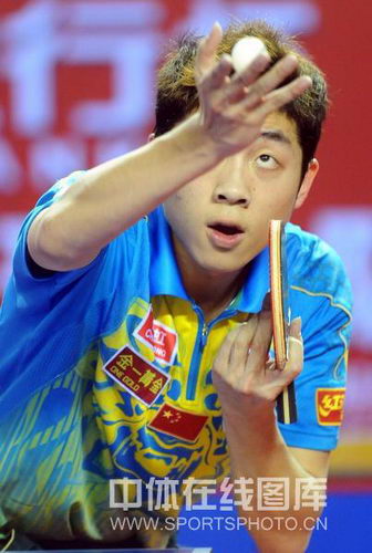 ͼ�ģ���ƹֱͨĪ˹�ư���� ��꿷���˲��