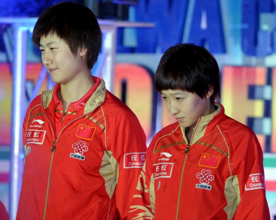 ͼ��-[ƹ����]�����ع�����Ů˫����/��ʫ�����콱