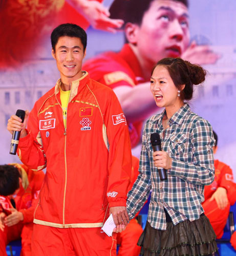 ͼ��-�й���ƹ�߽�У԰�����ں���Ůǣ��