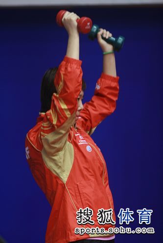 ͼ�ģ���ƹŮ�ӱ�սֱͨ�� ����ϼС����ѵ��