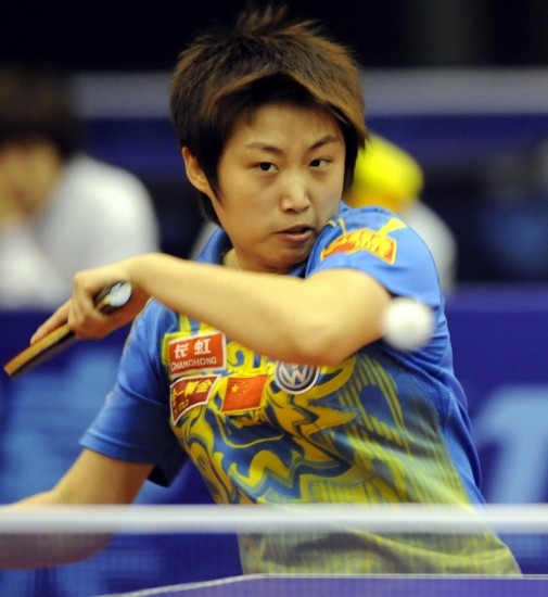 ͼ��-�й�Ůƹ���ж���ѵ������Ծ��ɨǧ��