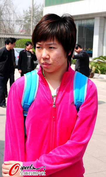 ͼ�ģ�Ůƹ�ִ�������ʼ��ѵ ����ϼ������˼