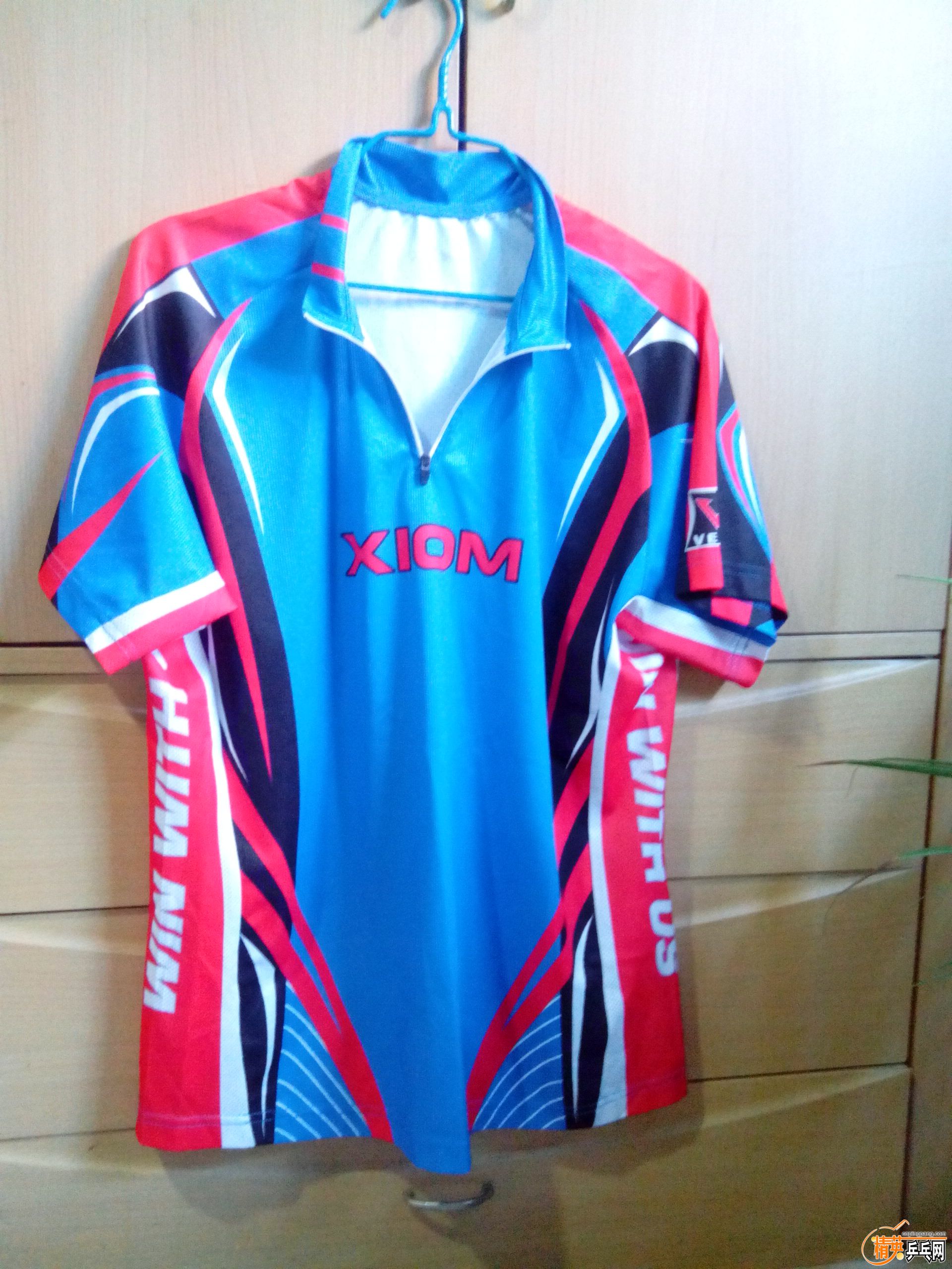 ����XIOMƹ�����װ ���� T�� ������ƷXL