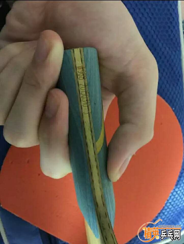 1058077123.jpg