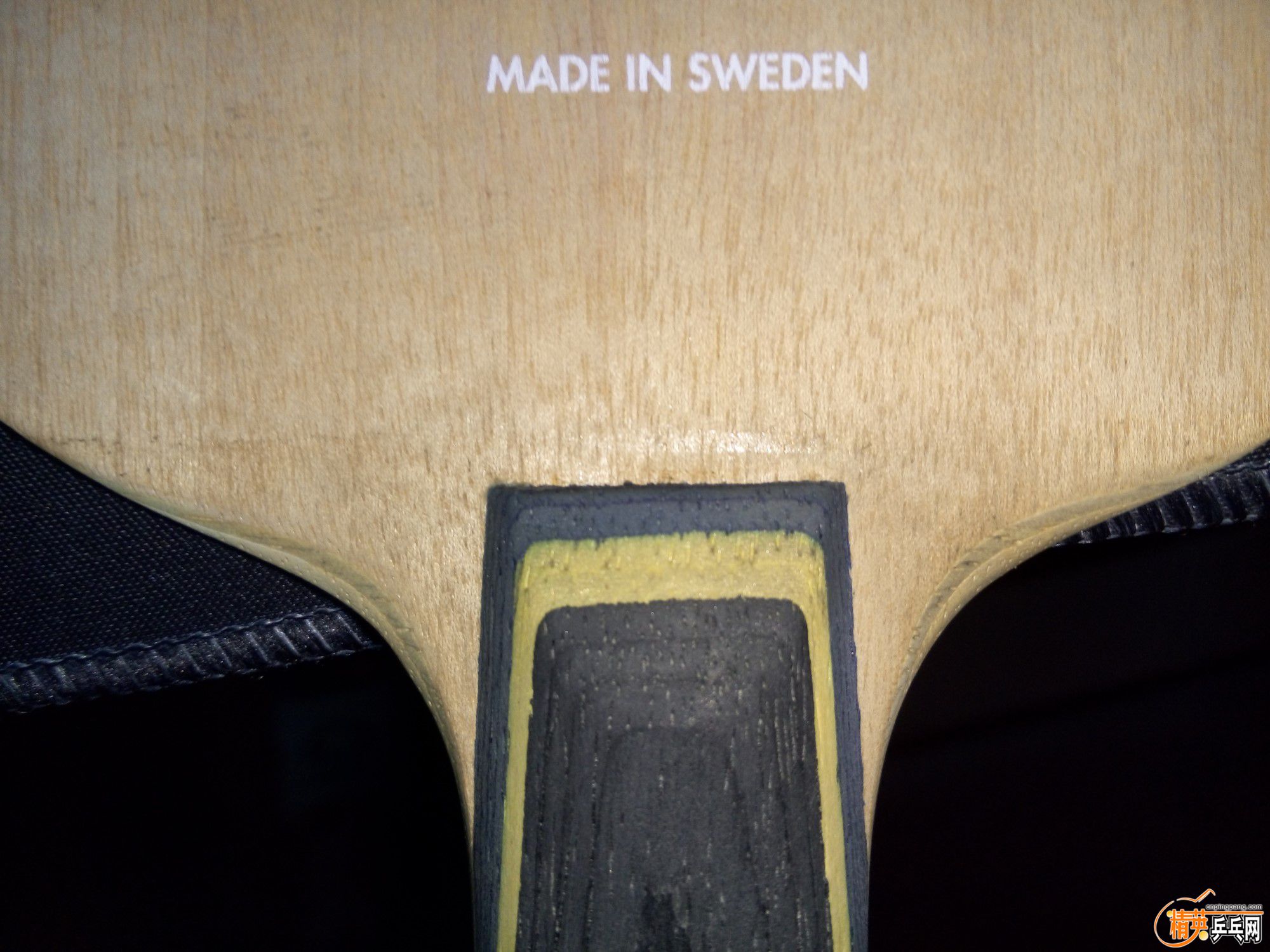 ĥ