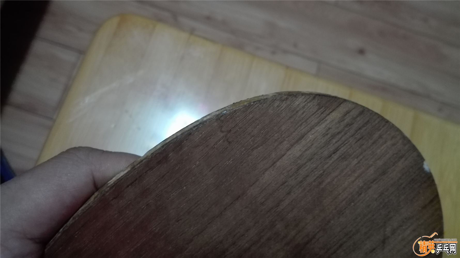 ���̴������޲�