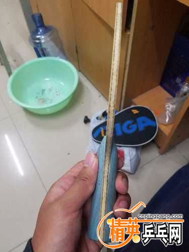 20171202105445-forum.jpg