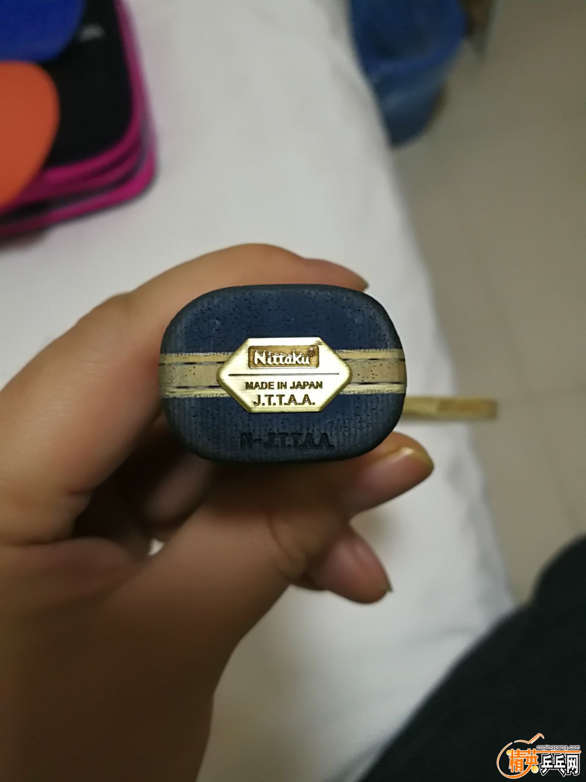18-34-30-112808fe57bvccx5j1fxbc.jpg