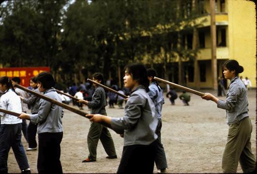 �����ϴ�ļ���