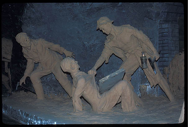 �����ϴ�ļ���