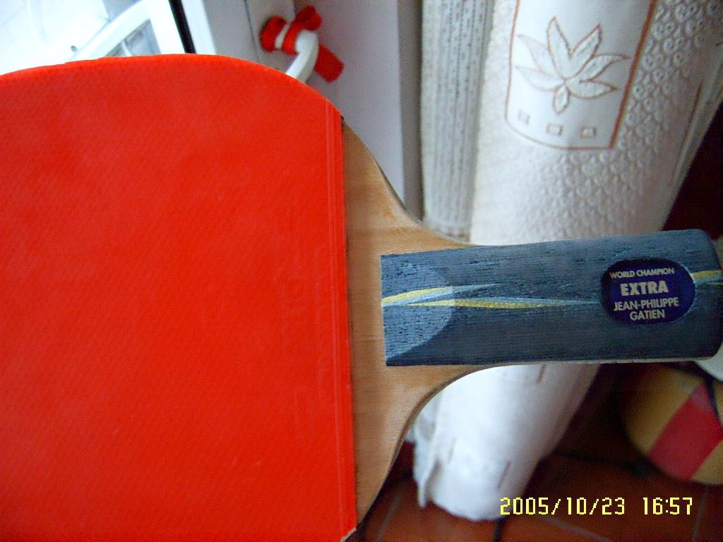 �Ϻ���ת�ո����µ�YEһ��