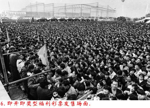 �����˽����ϴ������������Ƭ�����ڷ���ɽ�ģ�