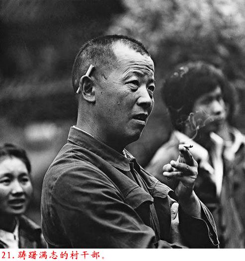 �����˽����ϴ������������Ƭ�����ڷ���ɽ�ģ�������