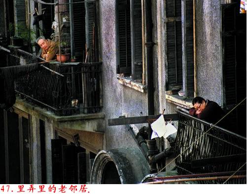 �����˽����ϴ������������Ƭ�����ڷ���ɽ�ģ�������