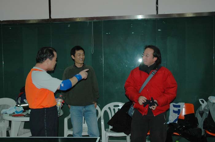 [��ͼ]12��4��11.13�����գ���Ӣ�������ֲ�����ά����������ʵ����Ƭ��