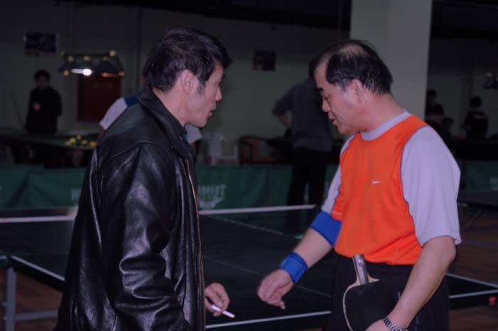 [��ͼ]12��4��11.13�����գ���Ӣ�������ֲ�����ά����������ʵ����Ƭ��