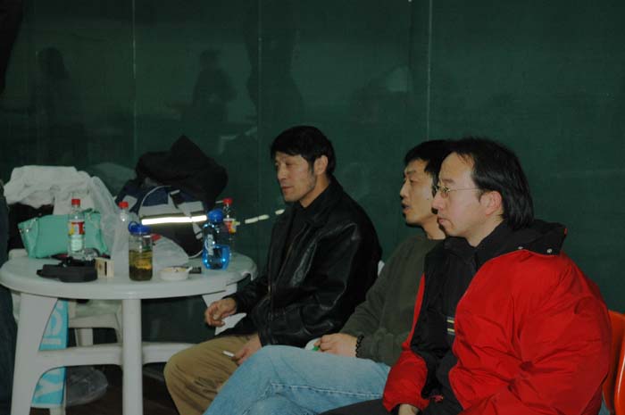 [��ͼ]12��4��11.13�����գ���Ӣ�������ֲ�����ά����������ʵ����Ƭ��