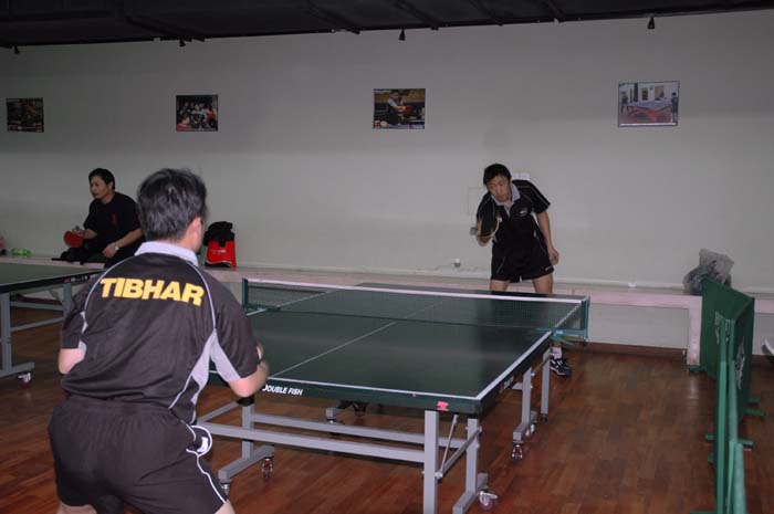 [��ͼ]12��4��11.13�����գ���Ӣ�������ֲ�����ά����������ʵ����Ƭ��