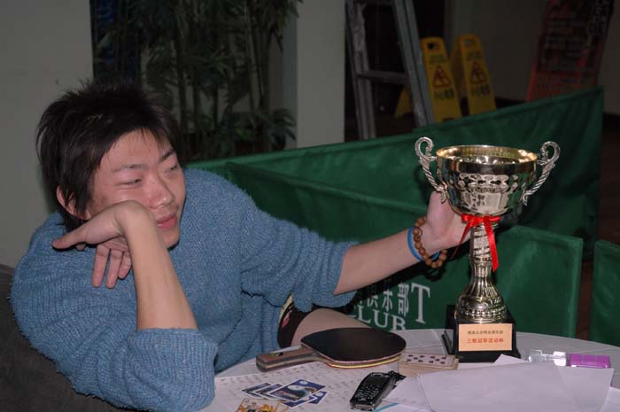 [��ͼ]12��4��11.13�����գ���Ӣ�������ֲ�����ά����������ʵ����Ƭ��