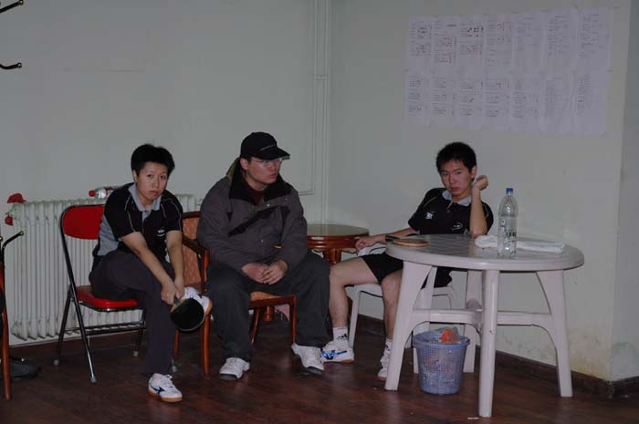 [��ͼ]12��4��11.13�����գ���Ӣ�������ֲ�����ά����������ʵ����Ƭ��