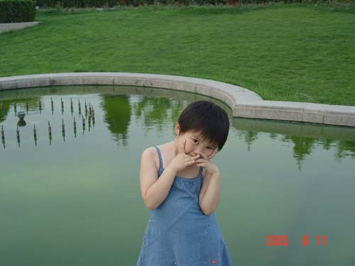 ����ܵ�Ů��������С����