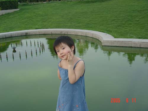 ����ܵ�Ů��������С����