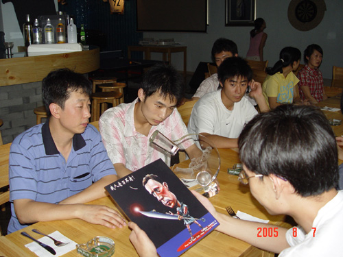 [��ͼ]8.7(���գ���Ӣ�������Ѿ��ֲ����ʵ��֮�����������߲���