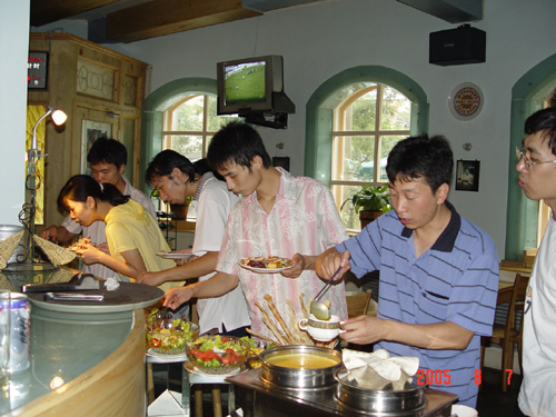 [��ͼ]8.7(���գ���Ӣ�������Ѿ��ֲ����ʵ��֮�����������߲���