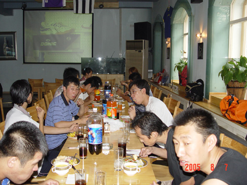 [��ͼ]8.7(���գ���Ӣ�������Ѿ��ֲ����ʵ��֮�����������߲���