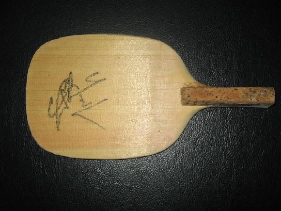 ���۰˳��µ���:��λ�����е��ھ�ǩ���Ĵ��50����+�ų��´�B,580������.