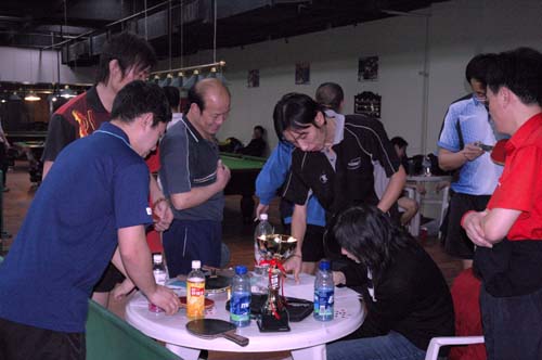 [��ͼ]1��8�գ����գ���Ӣ�������ֲ�����ά����������ʵ����Ƭ��