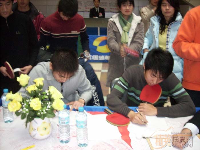 [��ͼ]12��6�ա�2006�������Ʊ���������վ��Բ���������������ֲ�����ѩ�����VIP�ʸ�