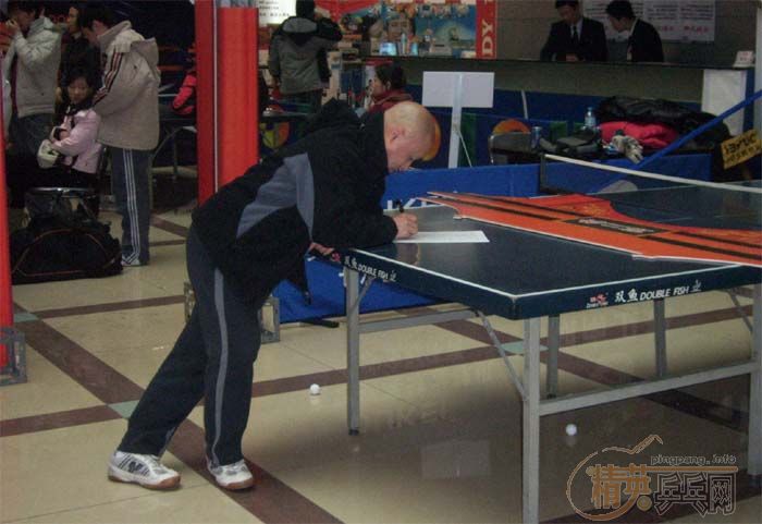 [��ͼ]12��6�ա�2006�������Ʊ���������վ��Բ���������������ֲ�����ѩ�����VIP�ʸ�