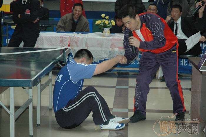 [��ͼ]12��6�ա�2006�������Ʊ���������վ��Բ���������������ֲ�����ѩ�����VIP�ʸ�