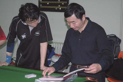 [��ͼ]2��12�գ����գ���Ӣ�������ֲ����ʵ